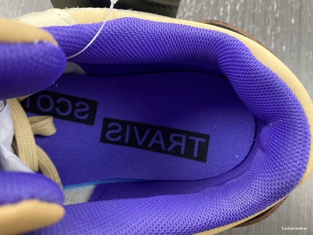 Reps LUCY JORDAN THE X CUT TRAVIS FZ8117-900 SCOTT CHECK 0710
